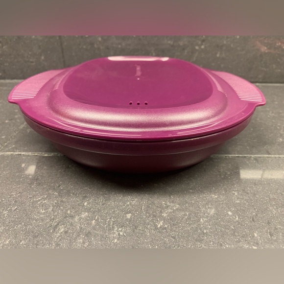 Tupperware Large Breakfast Cooker - Picture 2 of 3